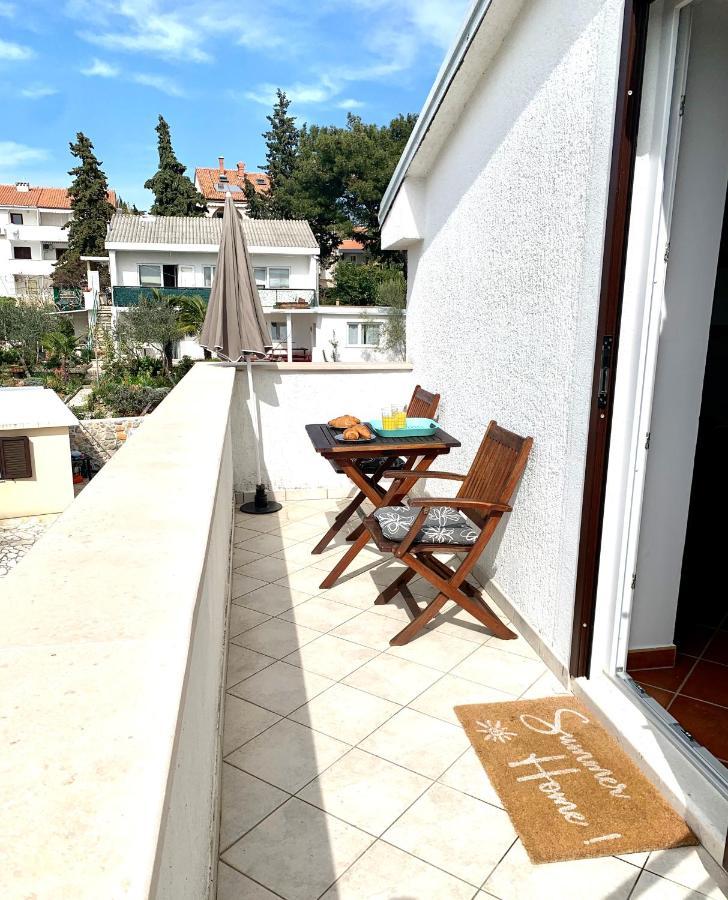 Seaside Apartments Petar Krk Town Bagian luar foto