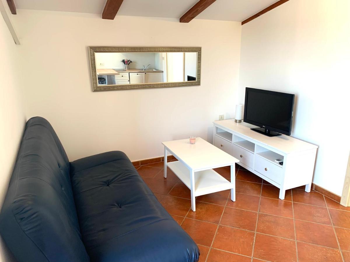 Seaside Apartments Petar Krk Town Bagian luar foto