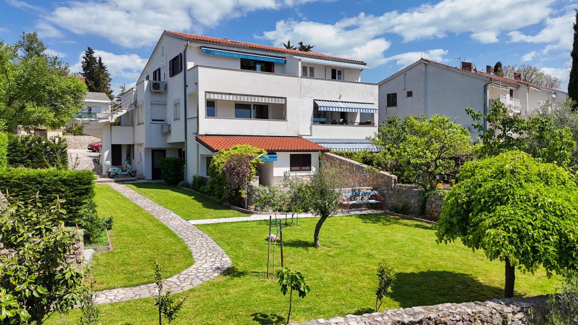 Seaside Apartments Petar Krk Town Bagian luar foto