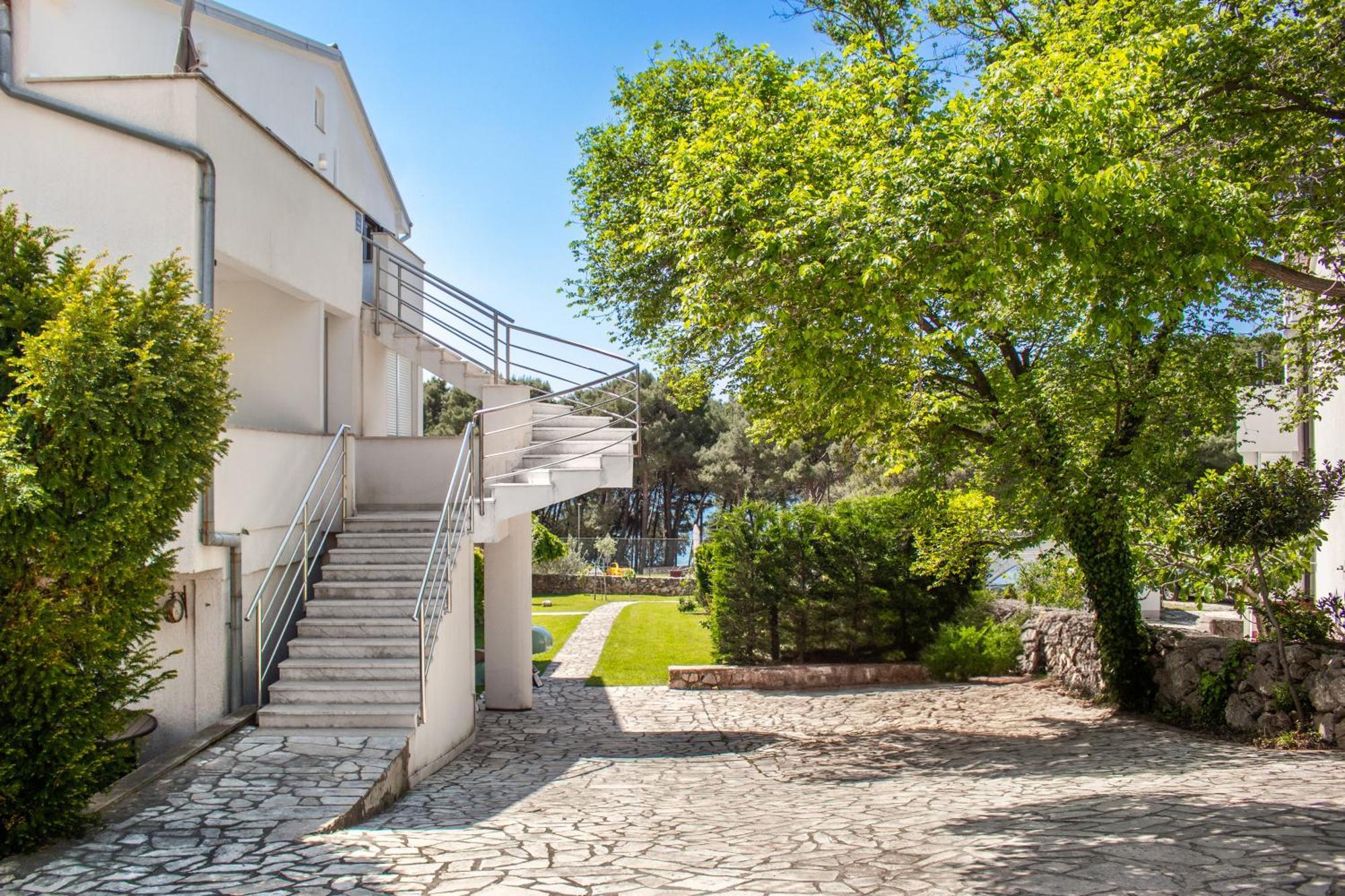 Seaside Apartments Petar Krk Town Bagian luar foto