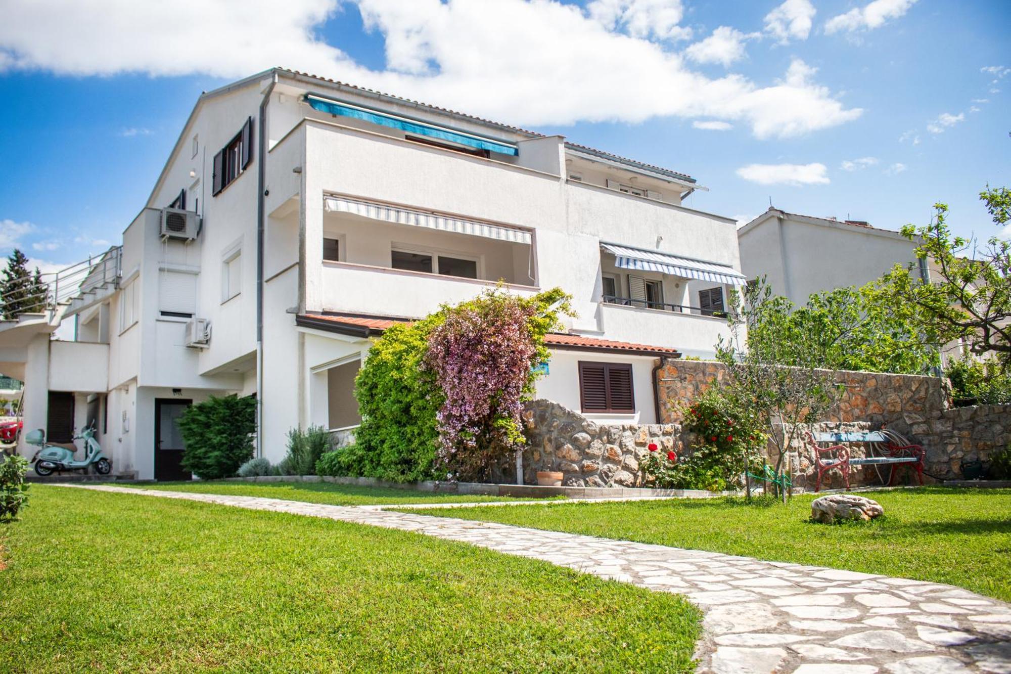 Seaside Apartments Petar Krk Town Bagian luar foto